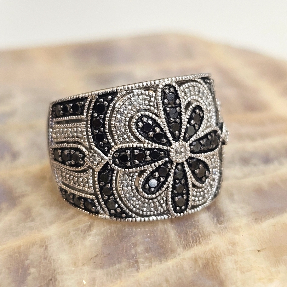 Pavé Diamond RPG White & Black 925 Ring Size 6.5 US RARE!
